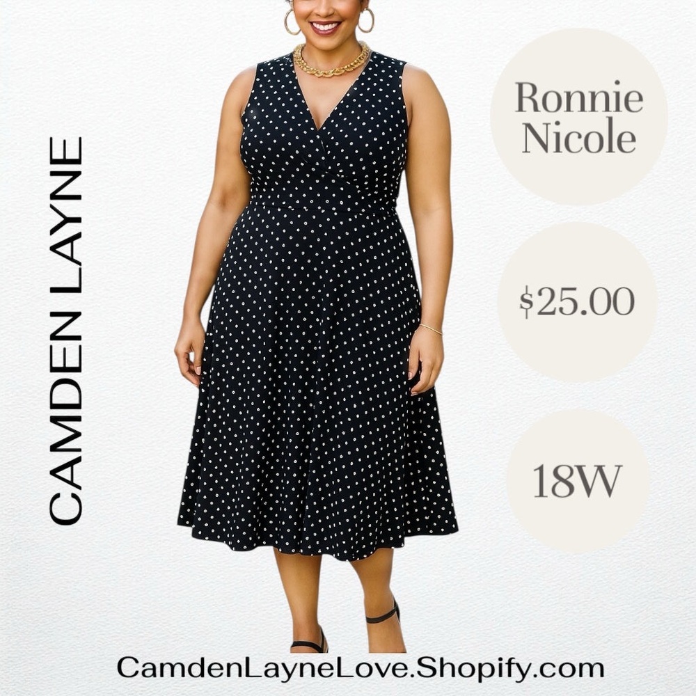 Ronni Nicole Black and White Sleeveless V-Neck Midi Dress
